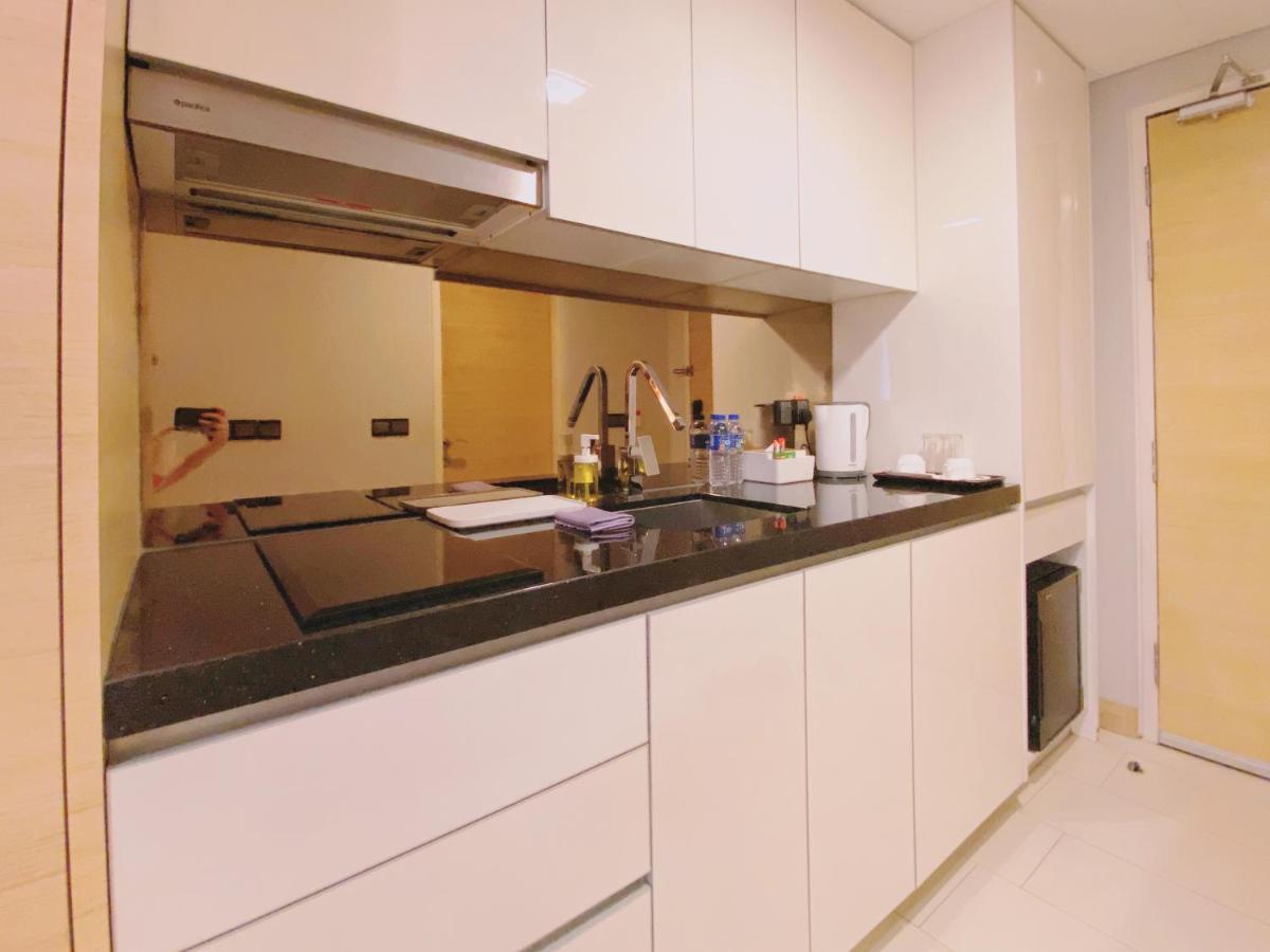 Straits Suite By C Homestay Malacca Exterior foto