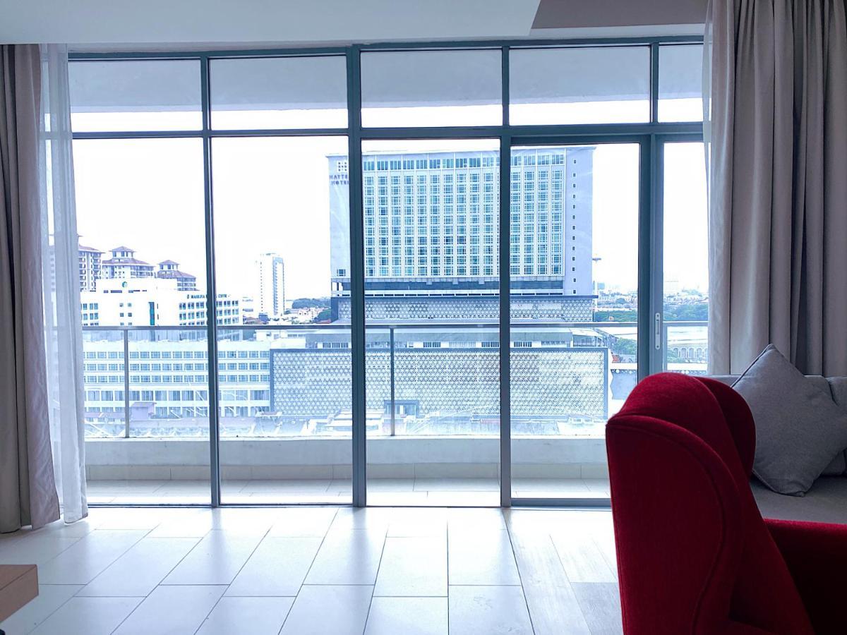 Straits Suite By C Homestay Malacca Exterior foto
