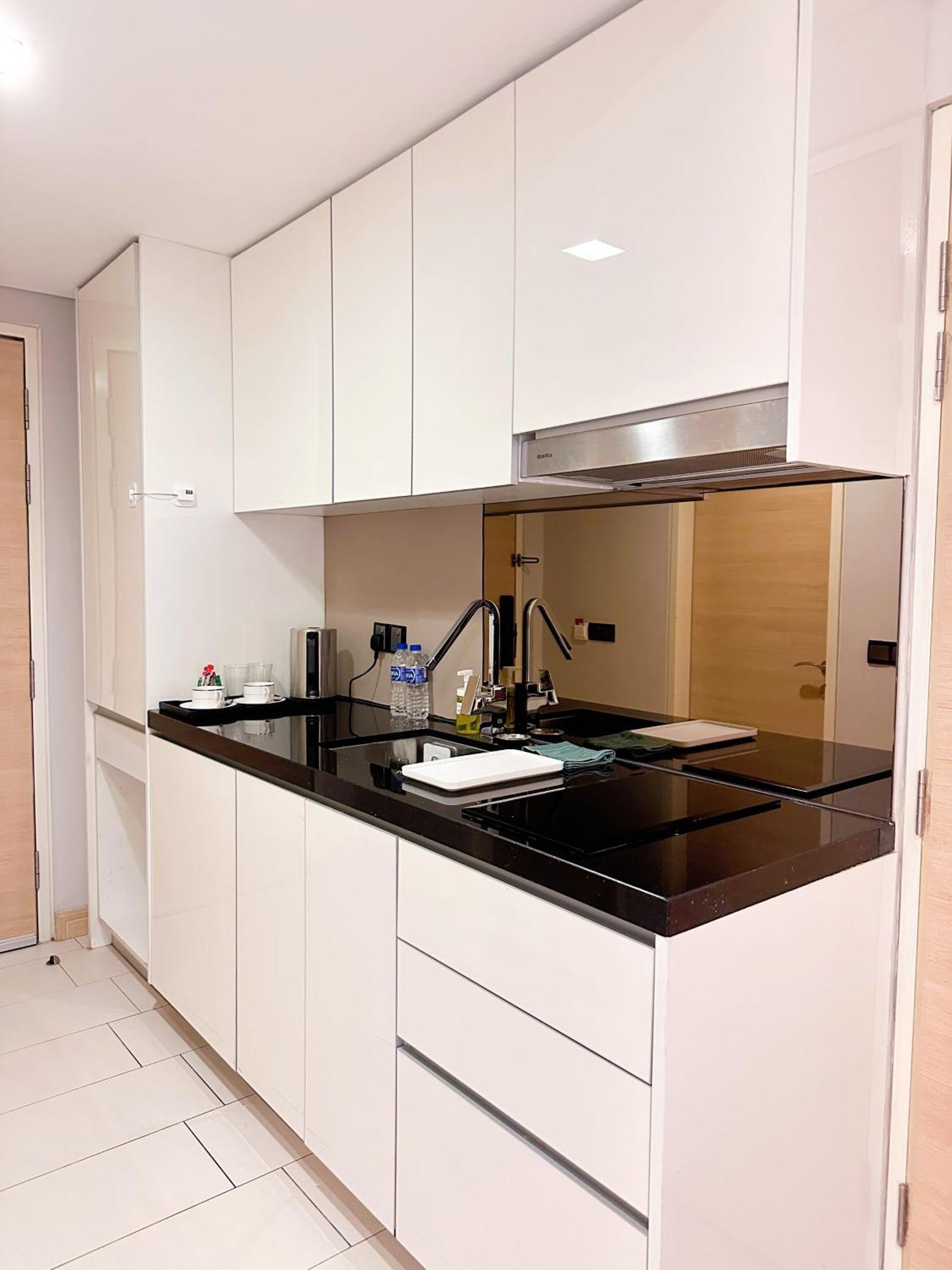 Straits Suite By C Homestay Malacca Exterior foto